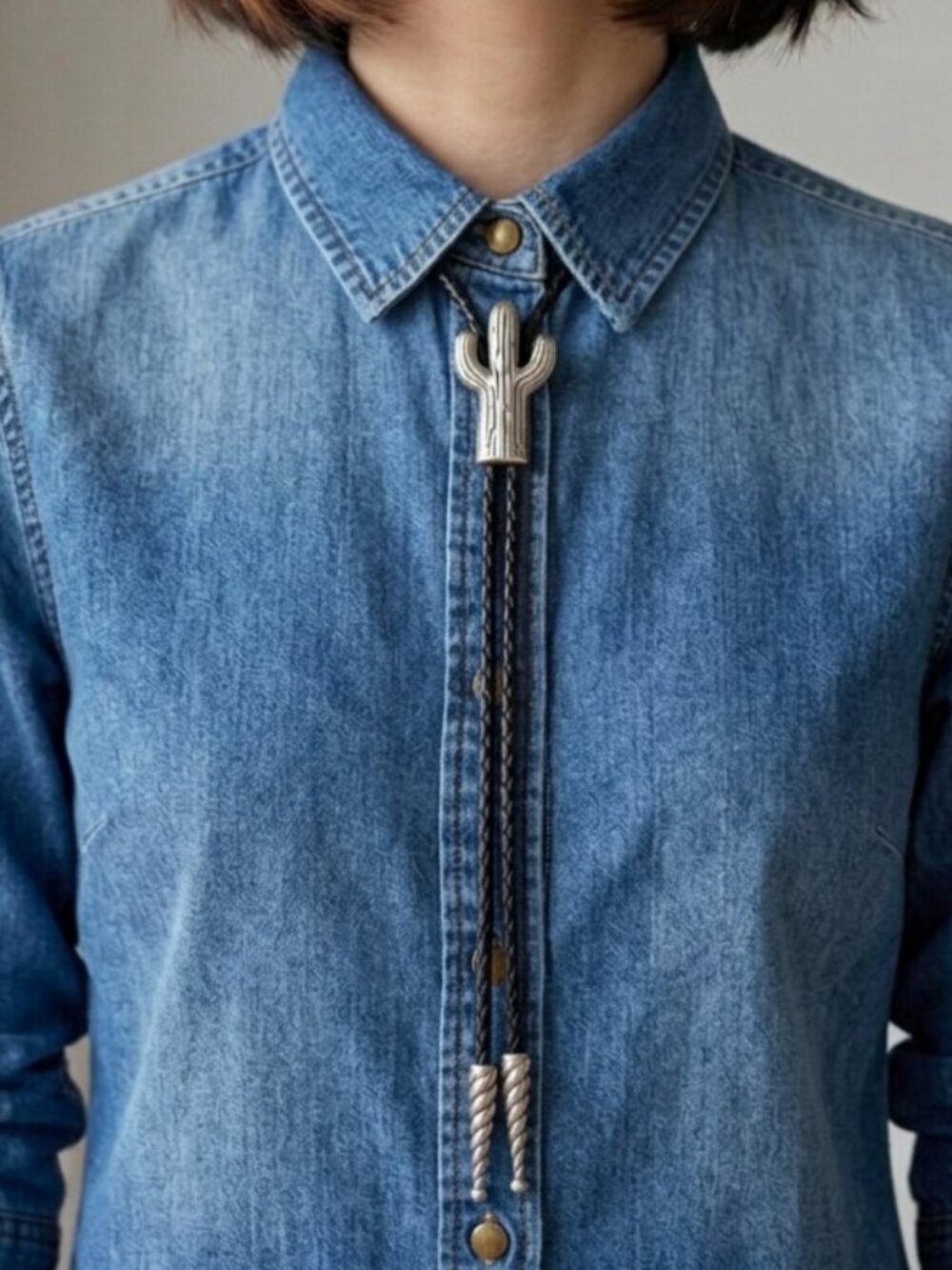 Pewter Cactus Bolo Tie